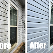 Vinyl-Siding-Exterior-House-Wash-and-Concrete-Cleaning-in-Pensacola-Florida 2